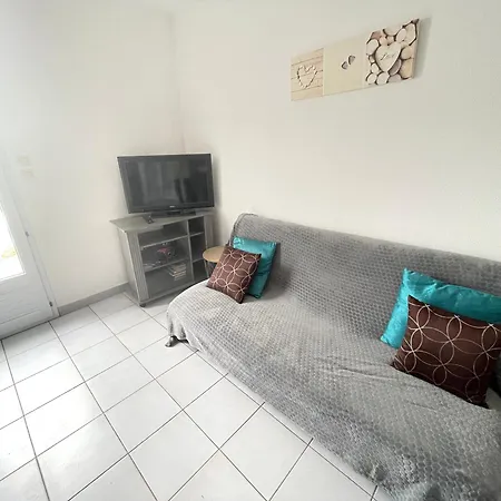 Maison Avec Jardin, 900m Plage, 2 Chambres, Parking Inclus, Animaux Acceptes - - Fr-1-22-173 Ferienhaus La Tranche-sur-Mer